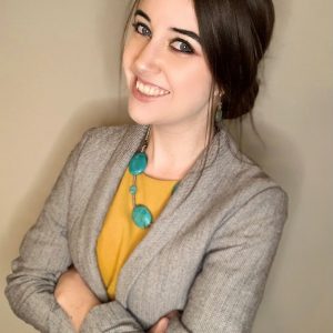 Amber Coyne Headshot